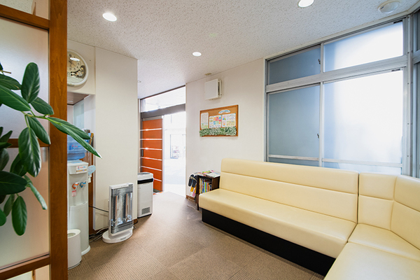 岡橋伸吾院長 岡橋歯科医院3