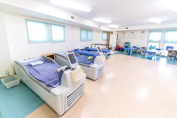 原田遼院長 さくしん整形外科3