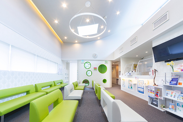 白根一院長、白根授美副院長 白根医院3