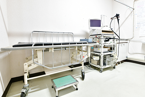 緒方文大院長 愛和クリニック3