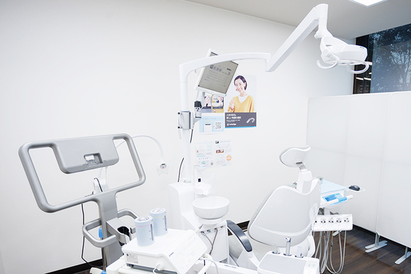 赤崎公星理事長 デンタルオフィス虎ノ門3