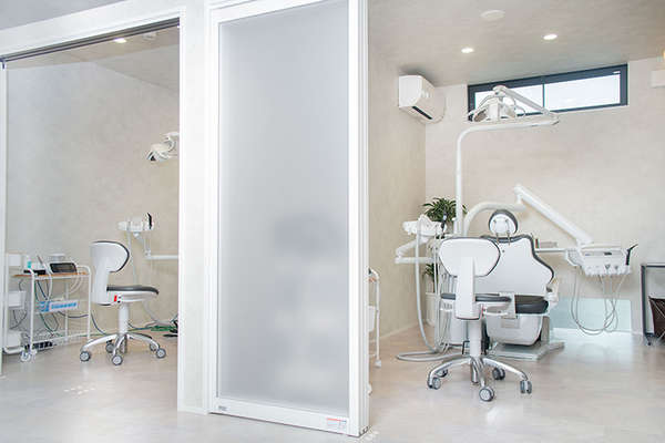 田隅怜院長 たずみデンタルクリニック3