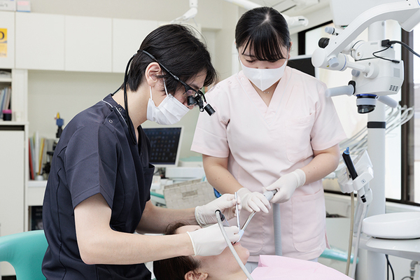 西村航一理事長 岡部歯科3