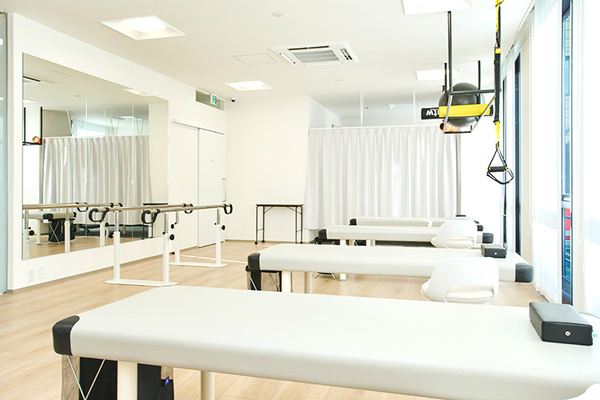 野口亮介院長 天王寺 整形外科クリニック N3