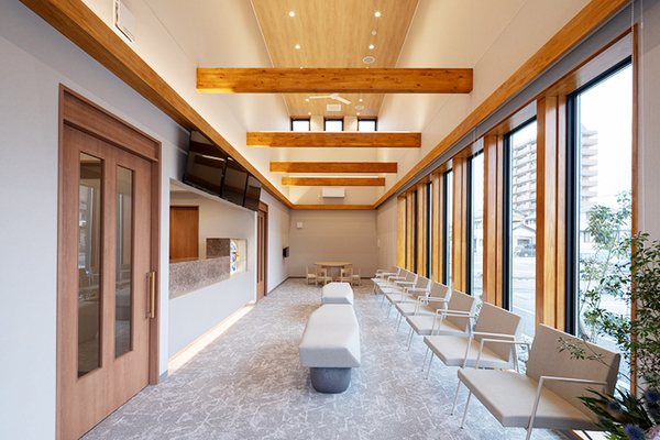 杉山健理事長 杉山歯科医院3