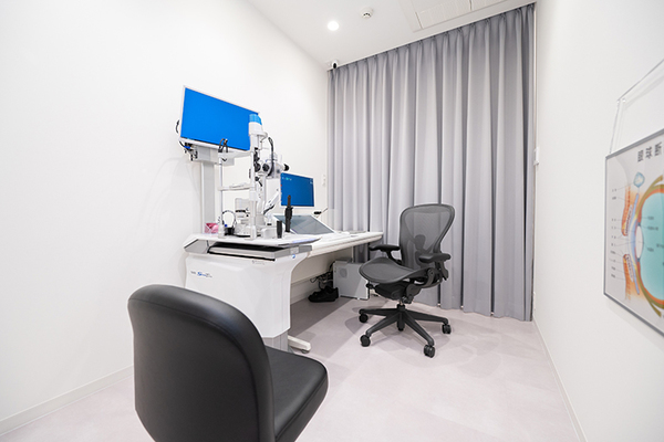 渡辺貴士院長、東岳志副院長 新小岩眼科3