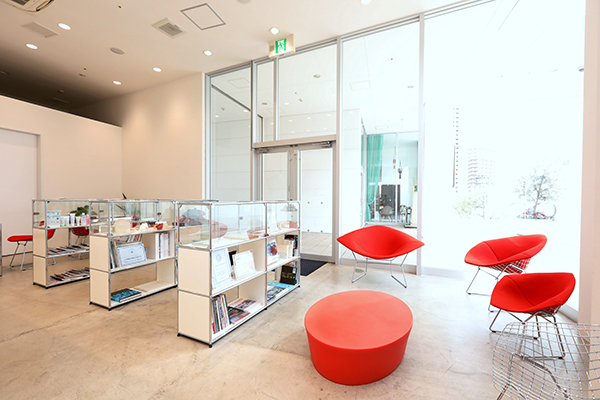 中塚健介院長 NAKATSUKA DENTAL3