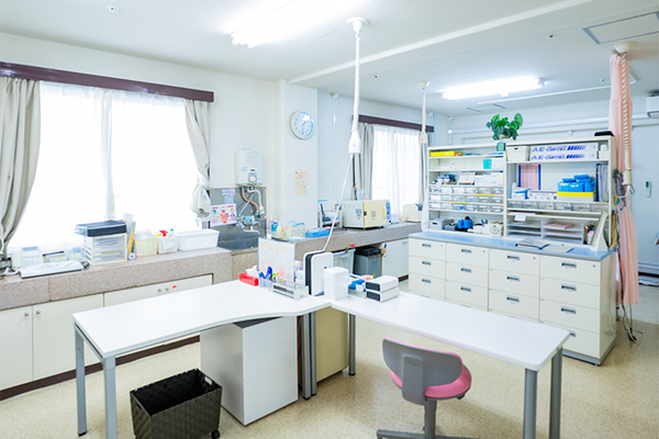 松岡樹院長、松岡慧先生 松岡内科3