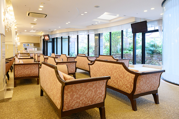 太田寛先生 リリーベルクリニック3