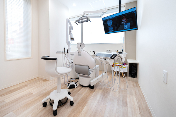 矢作達也院長 桜新町駅前歯科・矯正歯科3