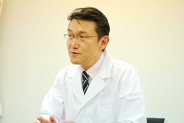 上田英一郎先生 上田皮膚科医院3