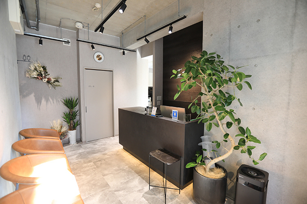 坂野文彦院長 CLINICNo7名古屋伏見3
