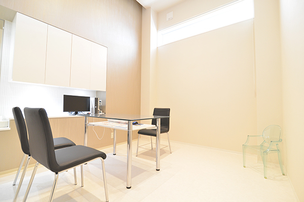中矢学院長 中矢歯科3