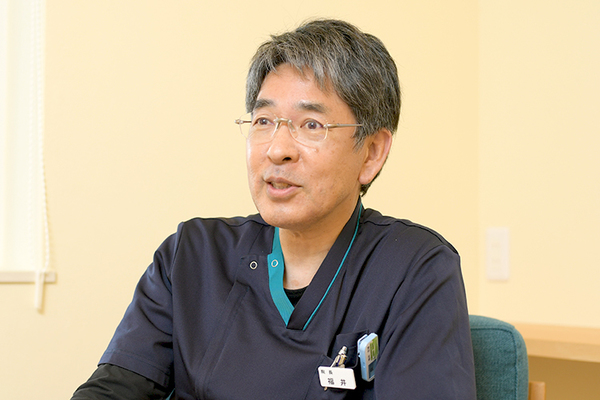 福井忠雄院長 ふくい矯正歯科医院3