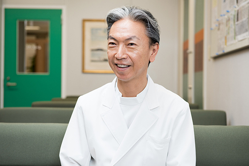 荒井 宏幸 院長の独自取材記事(Queen's Eye Clinic)｜ドクターズ