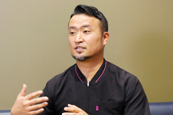 井手正仁院長 井手歯科4