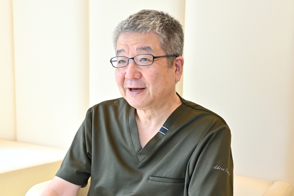 田中彰院長 田中彰レディスクリニック4