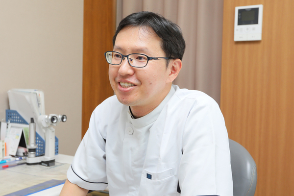 春田亘史院長 ハルタ眼科4