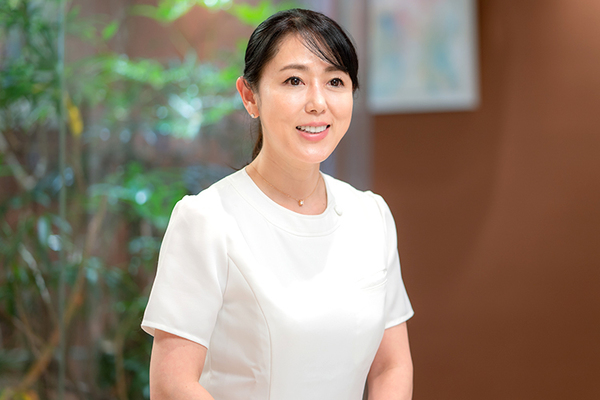 山畑圭子理事長 ホワイトラビット歯科医院4