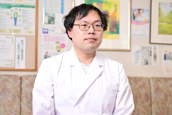 岡部聡院長、林瑠理子先生、林寛仁先生 岡部クリニック4
