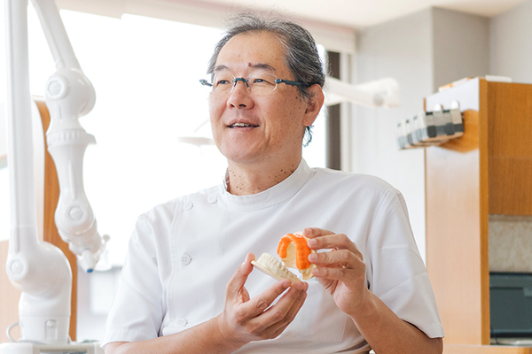 清水潤院長、清水佐知子副院長 高木歯科医院4