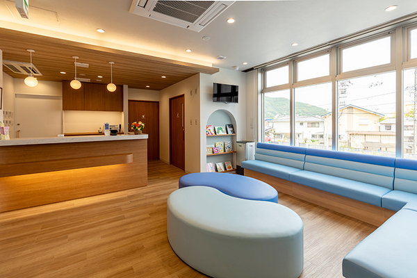 森健茂副院長、森真理先生 森内科・循環器・こどもクリニック4