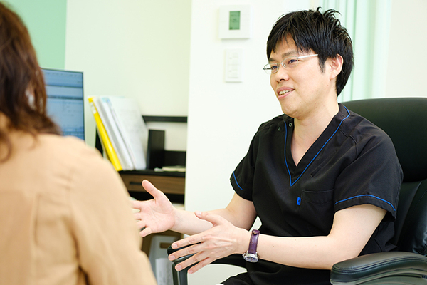 濱里一裕院長 はまさと内科リウマチ膠原病クリニック4