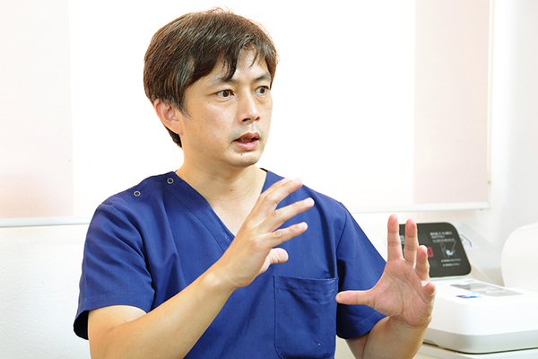 郡家浩人院長 なごみ歯科クリニック4