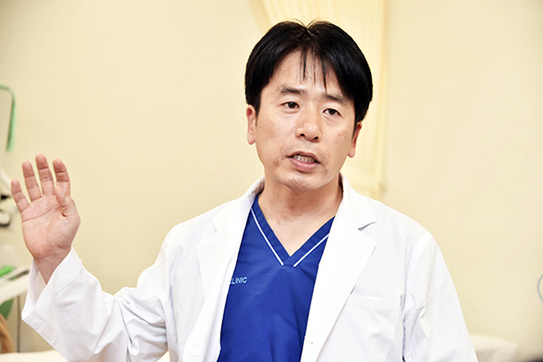篠田健一院長 しのだ整形外科4