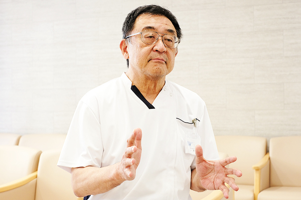 濵砂良一院長 室町泌尿器科クリニック4