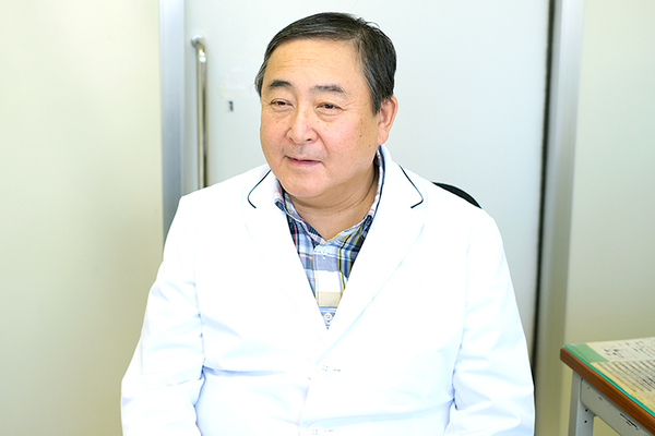 林原義明院長 林原皮フ科医院4