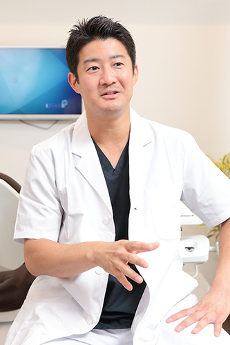 安田勇介院長 安田歯科医院目白4