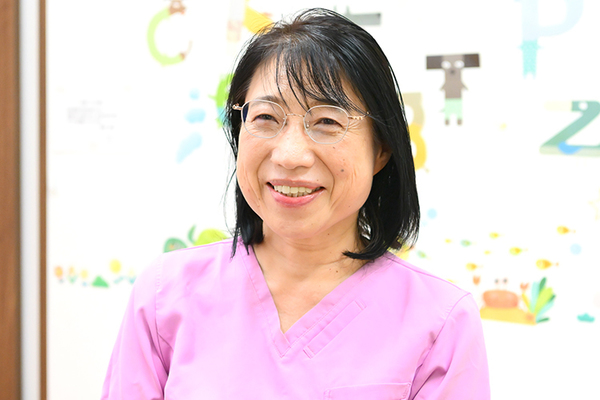 輿石薫院長 かおり子どもクリニック4