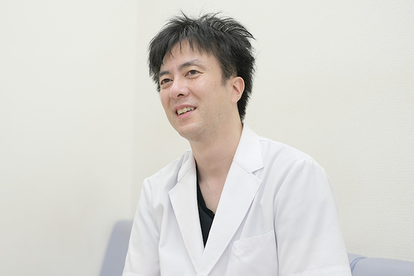 横田恭之院長 横田クリニック4