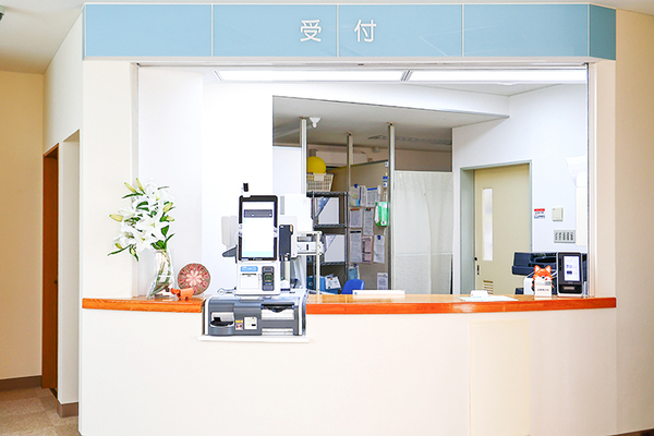 鈴木祐輔院長 青山みみ・はな・のどクリニック4