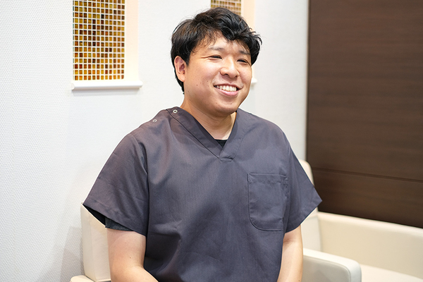 長坂俊幸院長 長坂歯科4