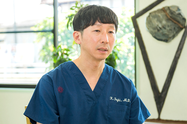 藤井謙太郎院長 藤井脳神経外科4