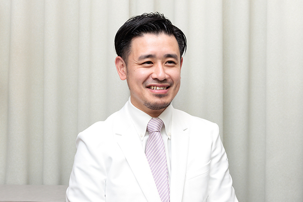 秋野邦彦副院長 秋野眼科医院4
