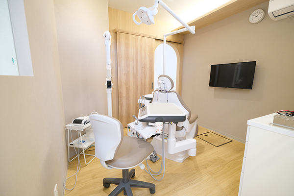 木方一貴院長 Savy Dental Clinic4