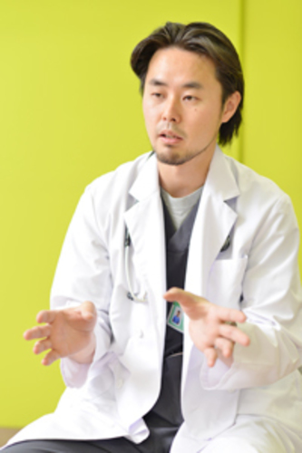 藤井徳照院長、樋口智章副院長 中央林間じんクリニック 4