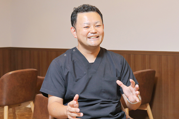 久野貴司院長、石川元春先生 つかさクリニック堺東4