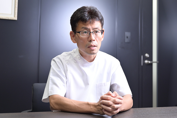 河井誠理事長 かわいクリニック4