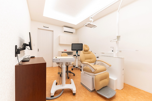 阿彦希院長 市ヶ谷のぞみ矯正歯科4