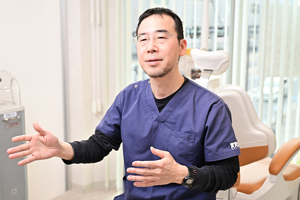 岩崎敏行理事長 シャイニングデンタルクリニック4