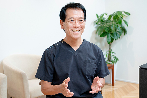 若林健史院長 オーラルケアクリニック青山 表参道若林歯科医院4