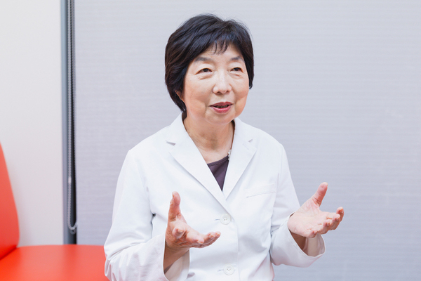 上田嘉代子院長 神楽坂レディースクリニック4