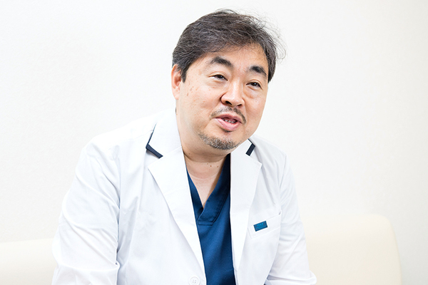 川口聡院長、梅津俊浩事務長 渋谷笹塚HDクリニック4