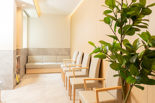 上松晃也院長 つばき歯科クリニック4