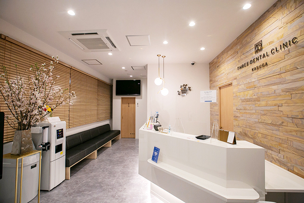 小野馨照院長、森田崇裕先生 春日THREE歯科・矯正歯科4