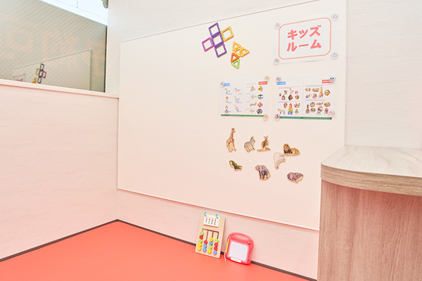 佐伯優子院長 さえき耳鼻咽喉科 分院4